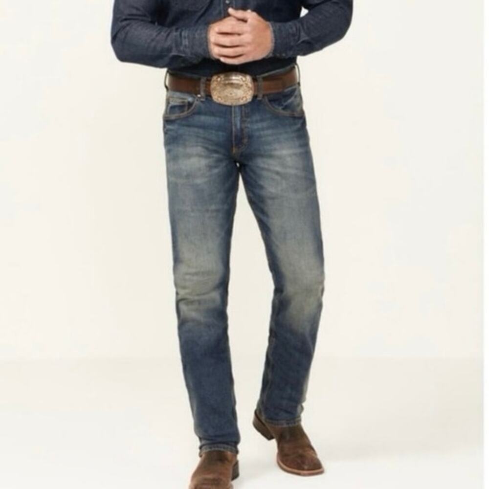 NWT WRANGLER RETRO MEN'S LIMITED EDITION SLIM STRAIGHT JEANS